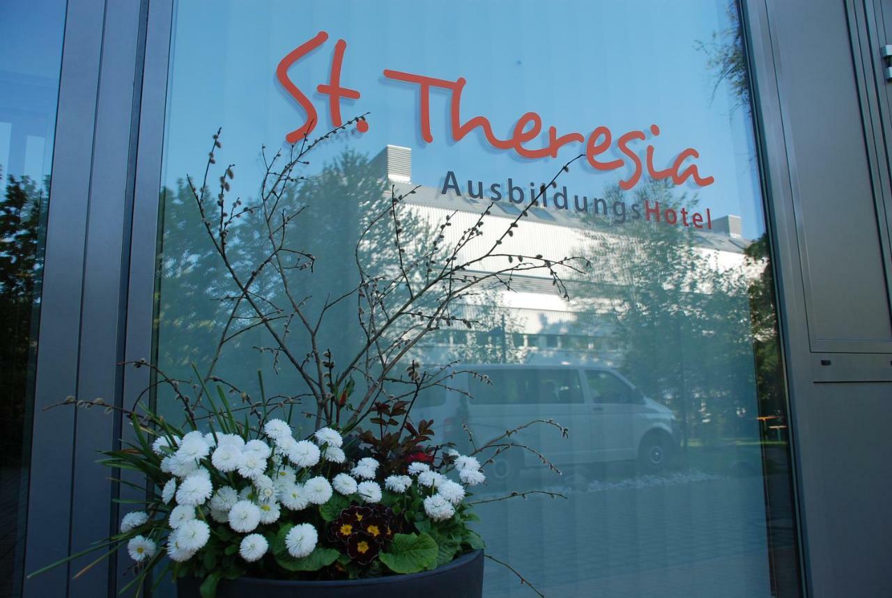 Ausbildungshotel St. Theresia มิวนิก ภายนอก รูปภาพ